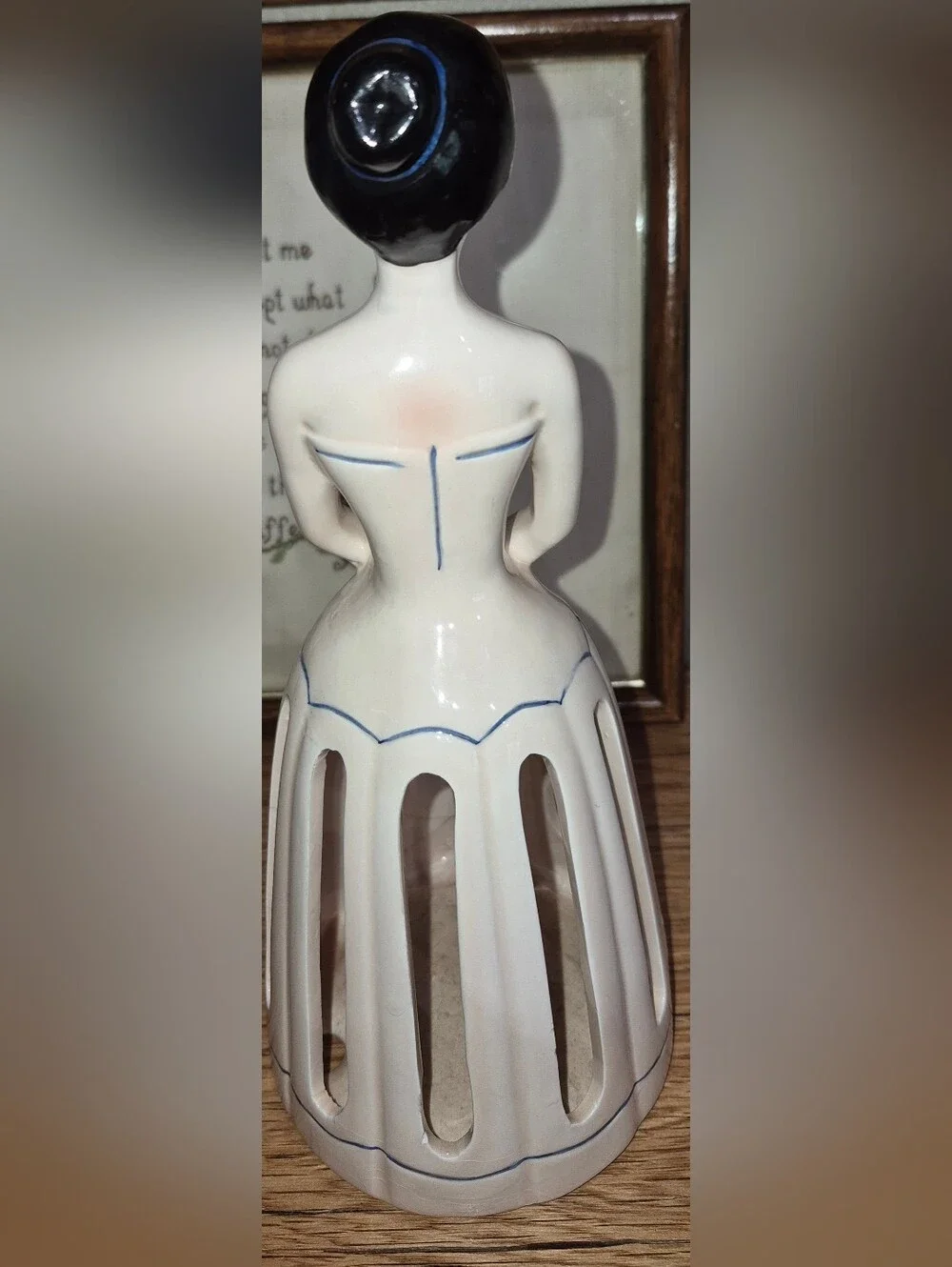 Vintage 1970s Ceramic Lady Napkin and Handkerchief holder from Lillian Vernon